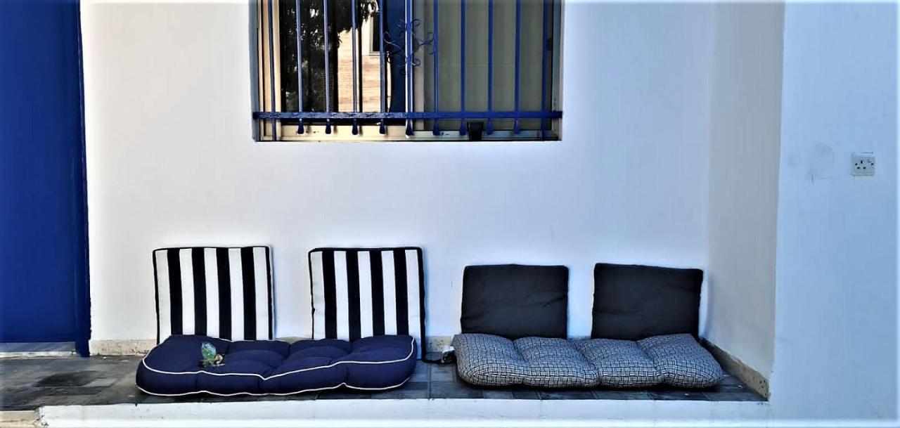 Mango Haus Hostel Акаба Екстериор снимка
